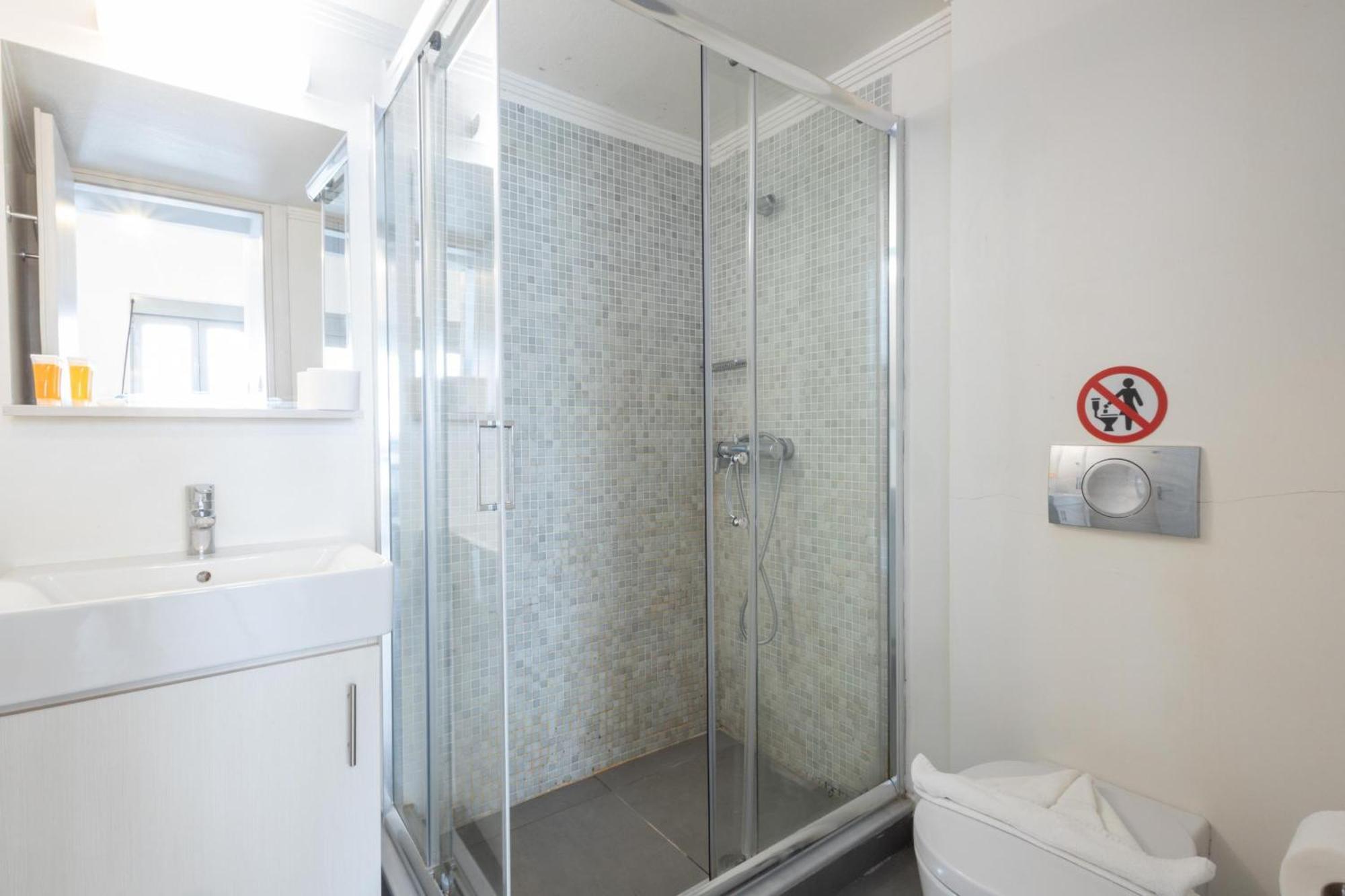 Renovated 5 Bdr House Near Acropolis - New Beds, Terrace & Green Yard Atény Exteriér fotografie