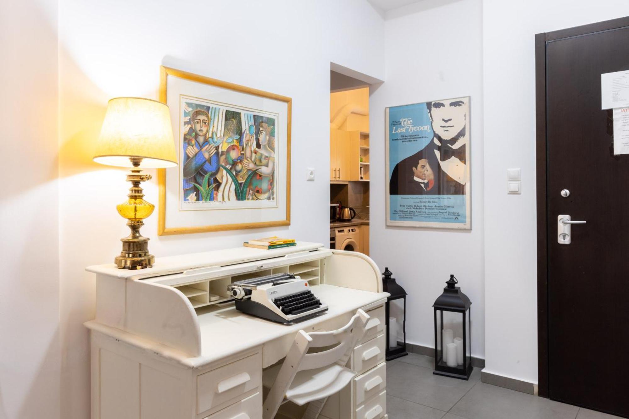 Renovated 5 Bdr House Near Acropolis - New Beds, Terrace & Green Yard Atény Exteriér fotografie